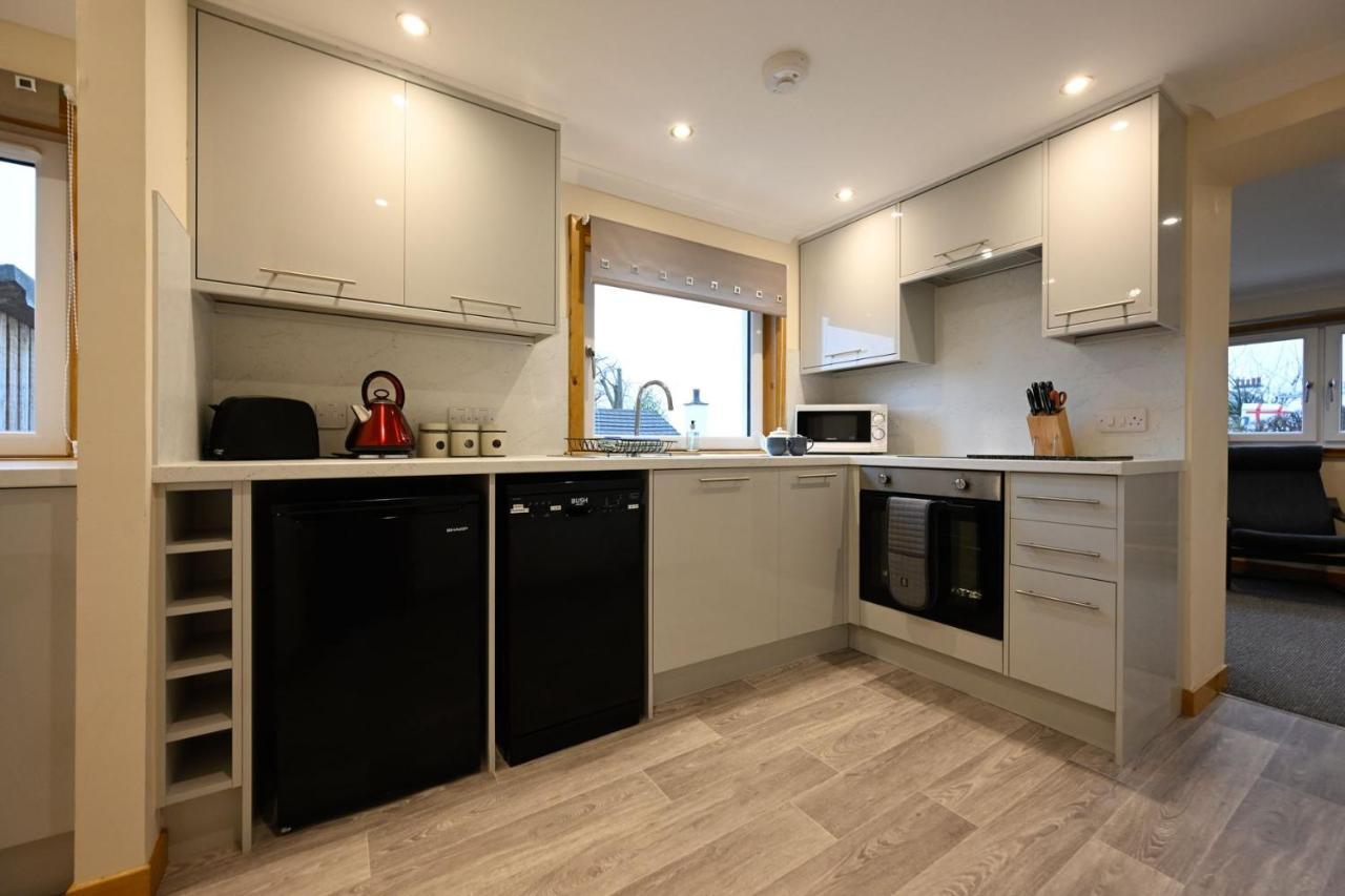 Rosewood Cottage ฟอร์ตวิลเลียม ภายนอก รูปภาพ